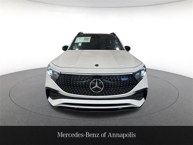 new 2024 Mercedes-Benz EQB 300 car, priced at $67,125