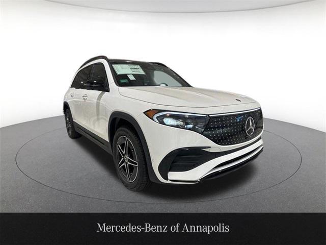 new 2024 Mercedes-Benz EQB 300 car, priced at $67,125