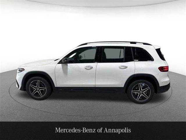 new 2024 Mercedes-Benz EQB 300 car, priced at $67,125