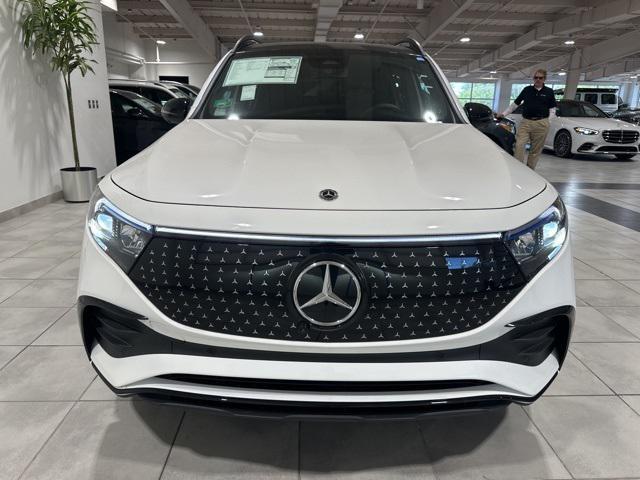 new 2024 Mercedes-Benz EQB 300 car, priced at $67,125