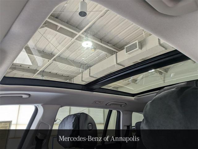 new 2025 Mercedes-Benz GLS 450 car, priced at $99,745