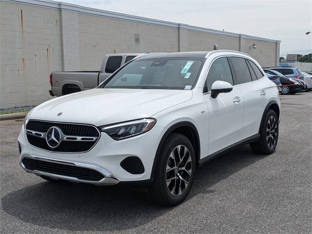 new 2025 Mercedes-Benz GLC 350e car, priced at $66,630