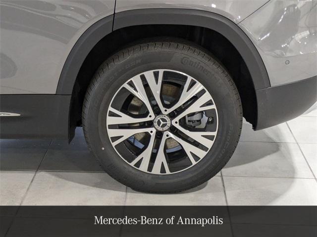 new 2025 Mercedes-Benz GLB 250 car, priced at $54,245