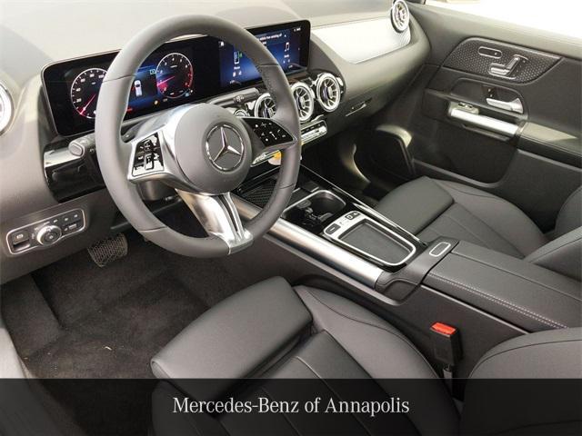 new 2025 Mercedes-Benz GLA 250 car, priced at $47,295