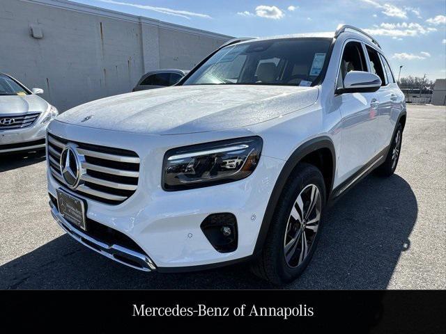 new 2025 Mercedes-Benz GLB 250 car, priced at $49,595