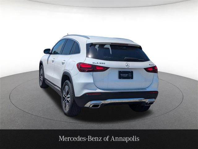 new 2025 Mercedes-Benz GLA 250 car, priced at $44,250