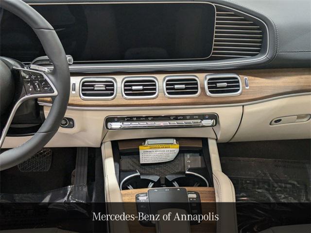 new 2025 Mercedes-Benz GLS 450 car, priced at $90,980