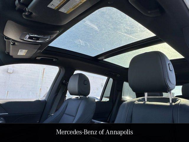 new 2025 Mercedes-Benz GLS 450 car, priced at $95,865