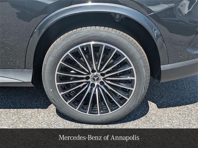 new 2025 Mercedes-Benz GLC 300 car, priced at $62,195