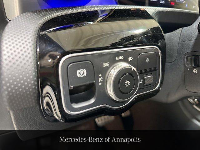 new 2025 Mercedes-Benz CLA 250 car, priced at $59,010