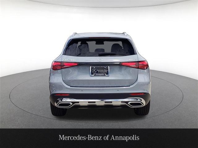 new 2025 Mercedes-Benz GLC 300 car, priced at $58,955