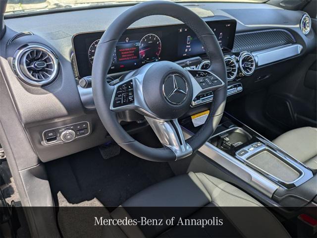 used 2025 Mercedes-Benz GLB 250 car