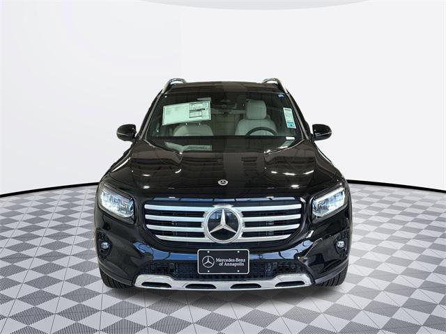 new 2025 Mercedes-Benz GLB 250 car, priced at $50,450