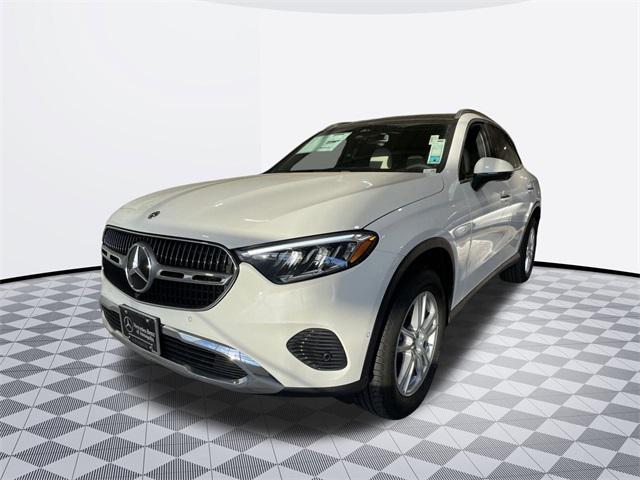 new 2025 Mercedes-Benz GLC 300 car, priced at $57,785