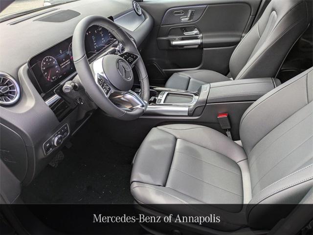 new 2025 Mercedes-Benz GLA 250 car, priced at $47,295
