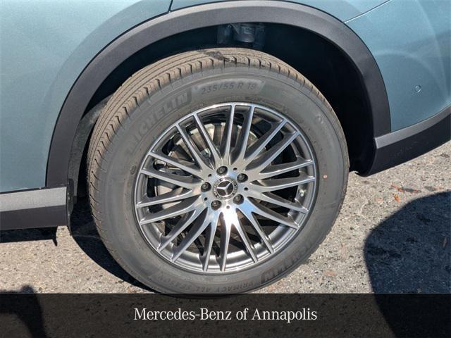 new 2026 Mercedes-Benz GLC 300 car, priced at $59,515