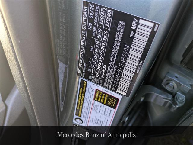 new 2026 Mercedes-Benz GLC 300 car, priced at $59,515