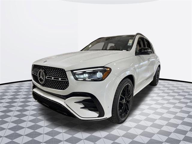 new 2025 Mercedes-Benz GLE 580 car, priced at $107,445