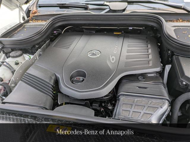 new 2025 Mercedes-Benz GLS 450 car, priced at $101,920