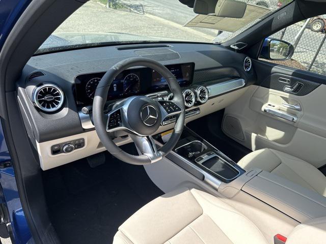 new 2024 Mercedes-Benz GLB 250 car, priced at $53,435