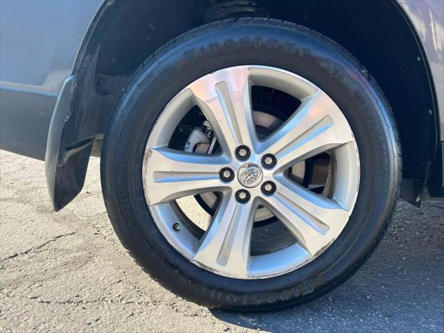used 2013 Toyota Highlander car, priced at $14,250