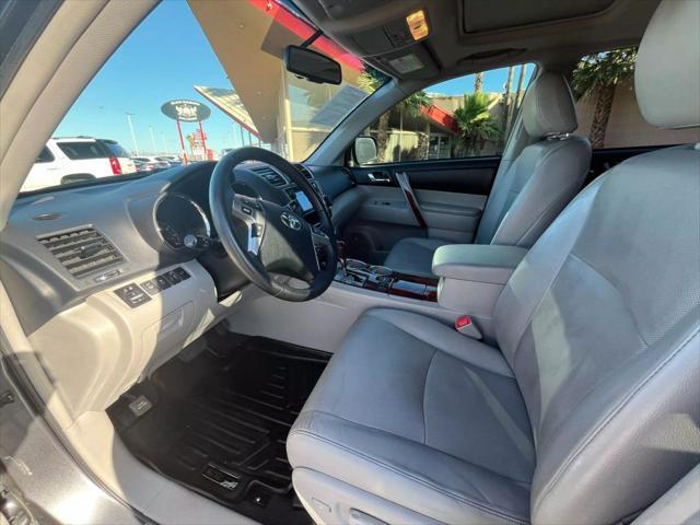 used 2013 Toyota Highlander car, priced at $14,250