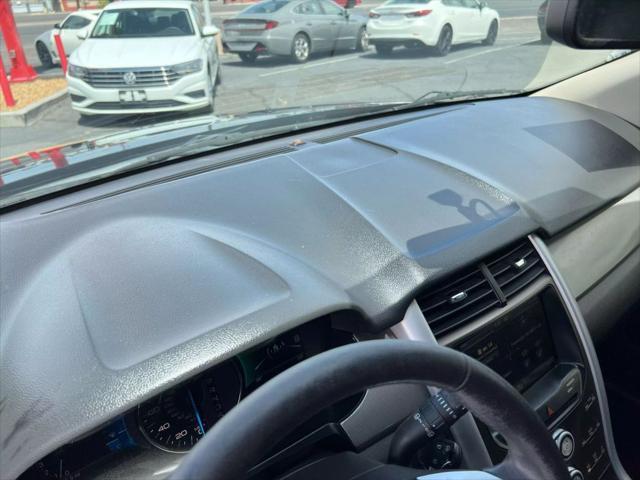 used 2014 Ford Edge car, priced at $10,888