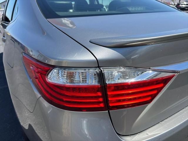 used 2015 Lexus ES 350 car, priced at $14,888
