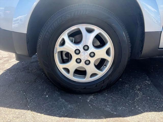 used 2004 Saturn Vue car, priced at $6,250