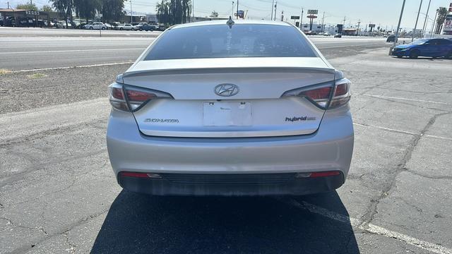 used 2016 Hyundai Sonata Hybrid car, priced at $9,999