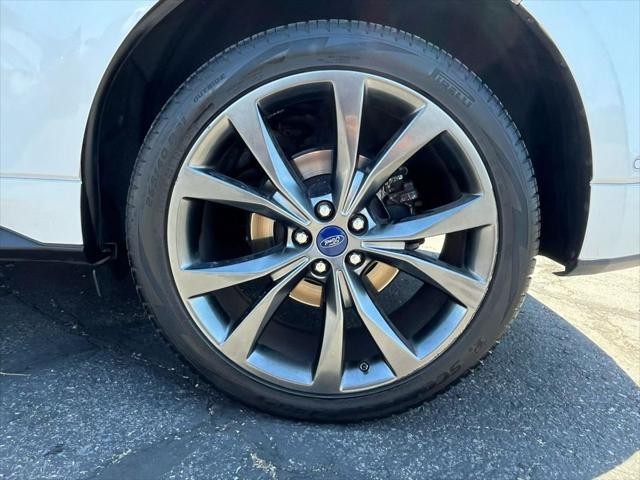 used 2015 Ford Edge car, priced at $13,000