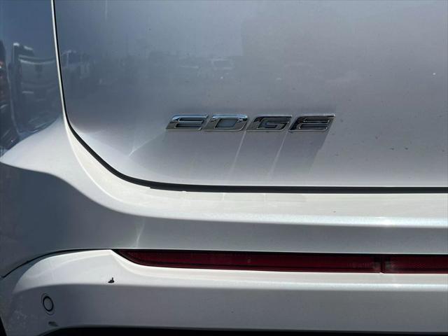 used 2015 Ford Edge car, priced at $13,000