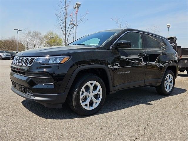 new 2024 Jeep Compass car, priced at $26,379