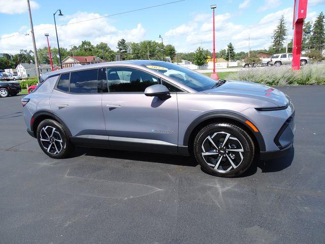 used 2025 Chevrolet Equinox EV car, priced at $26,995