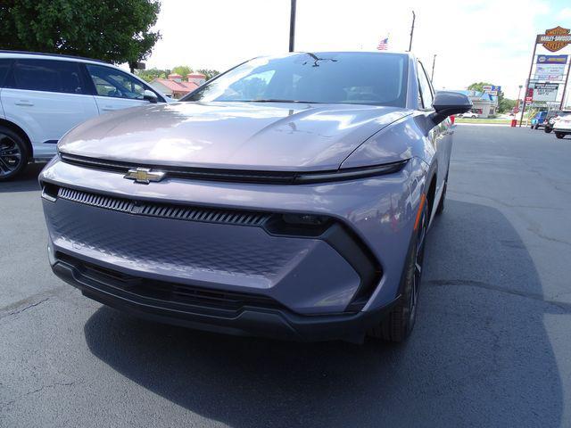 used 2025 Chevrolet Equinox EV car, priced at $26,995