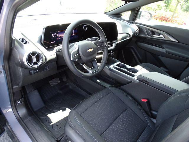 used 2025 Chevrolet Equinox EV car, priced at $26,995