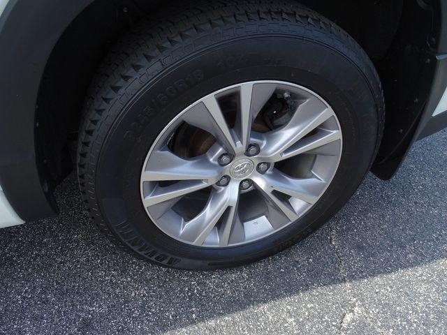 used 2015 Toyota Highlander car, priced at $21,995
