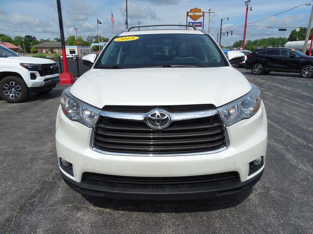 used 2015 Toyota Highlander car, priced at $21,995