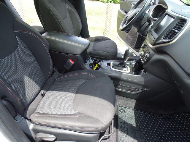 used 2017 Jeep Cherokee car, priced at $12,995