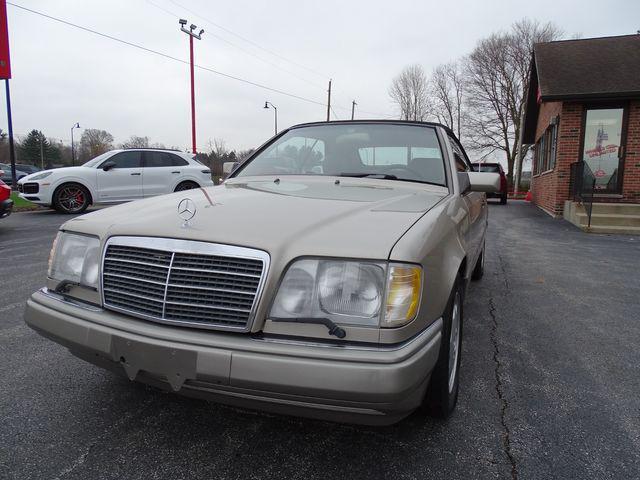 used 1995 Mercedes-Benz E-Class car, priced at $12,495