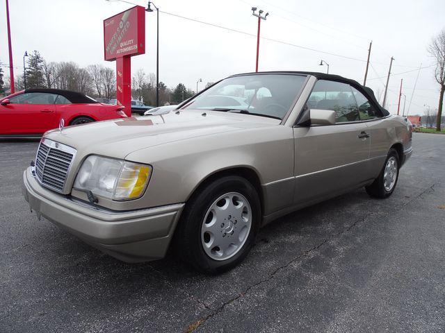 used 1995 Mercedes-Benz E-Class car, priced at $12,495