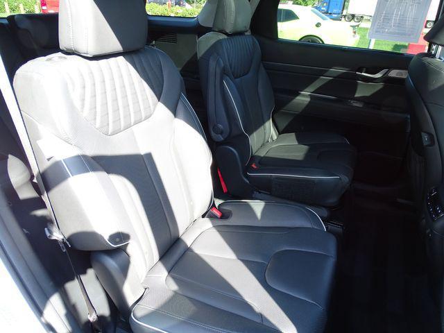 used 2024 Hyundai Palisade car, priced at $41,495