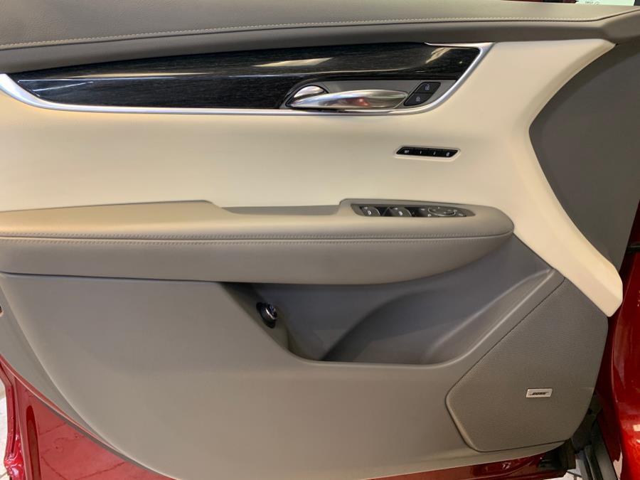 used 2021 Cadillac XT6 car, priced at $33,977