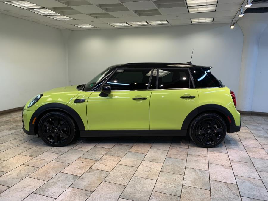 used 2023 MINI Hardtop car, priced at $22,177