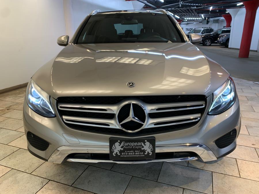 used 2019 Mercedes-Benz GLC 300 car, priced at $19,477