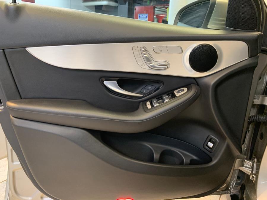 used 2019 Mercedes-Benz GLC 300 car, priced at $19,477