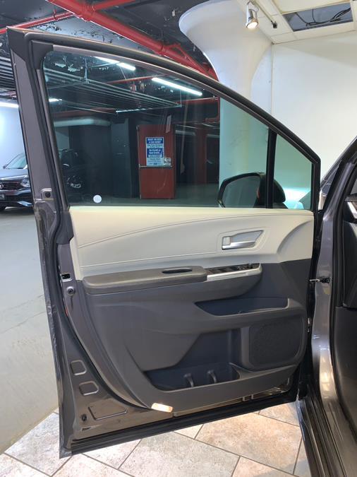 used 2021 Toyota Sienna car, priced at $32,477