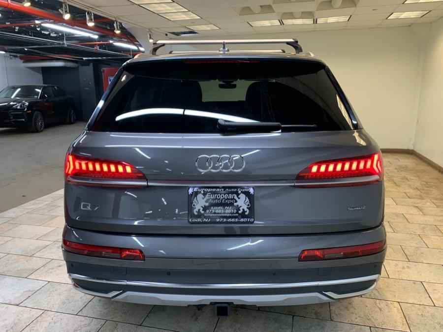 used 2022 Audi Q7 car, priced at $32,477
