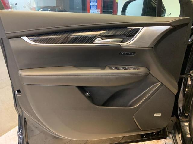 used 2022 Cadillac XT6 car, priced at $29,277