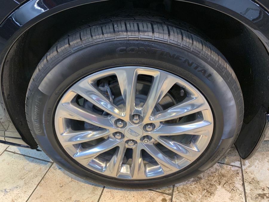 used 2022 Cadillac XT6 car, priced at $28,777